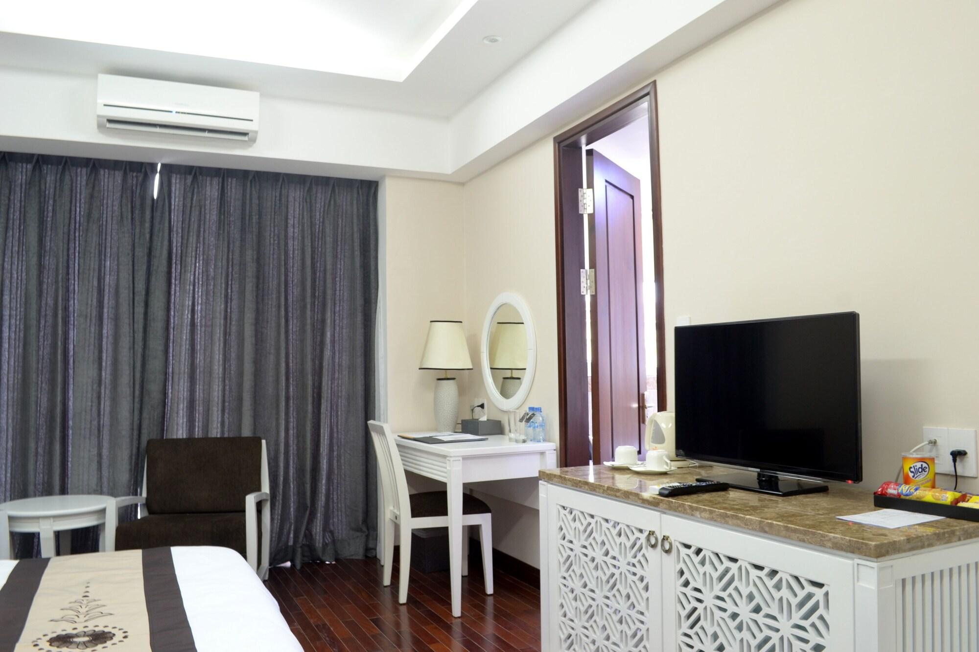 Moonlight Hotel Hue Exterior photo
