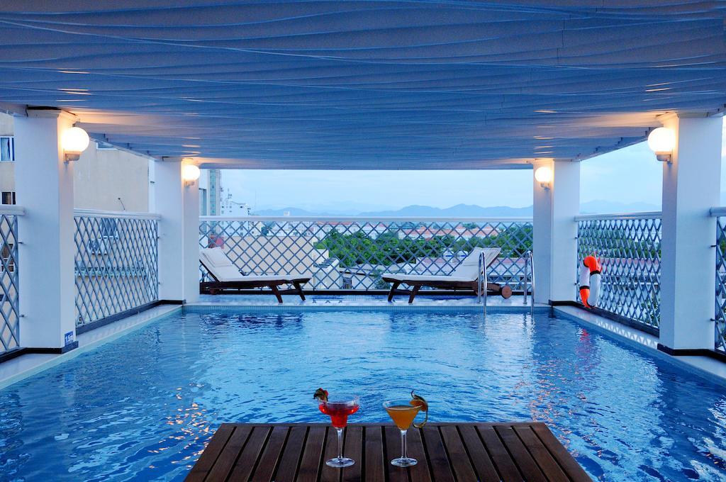 Moonlight Hotel Hue Exterior photo